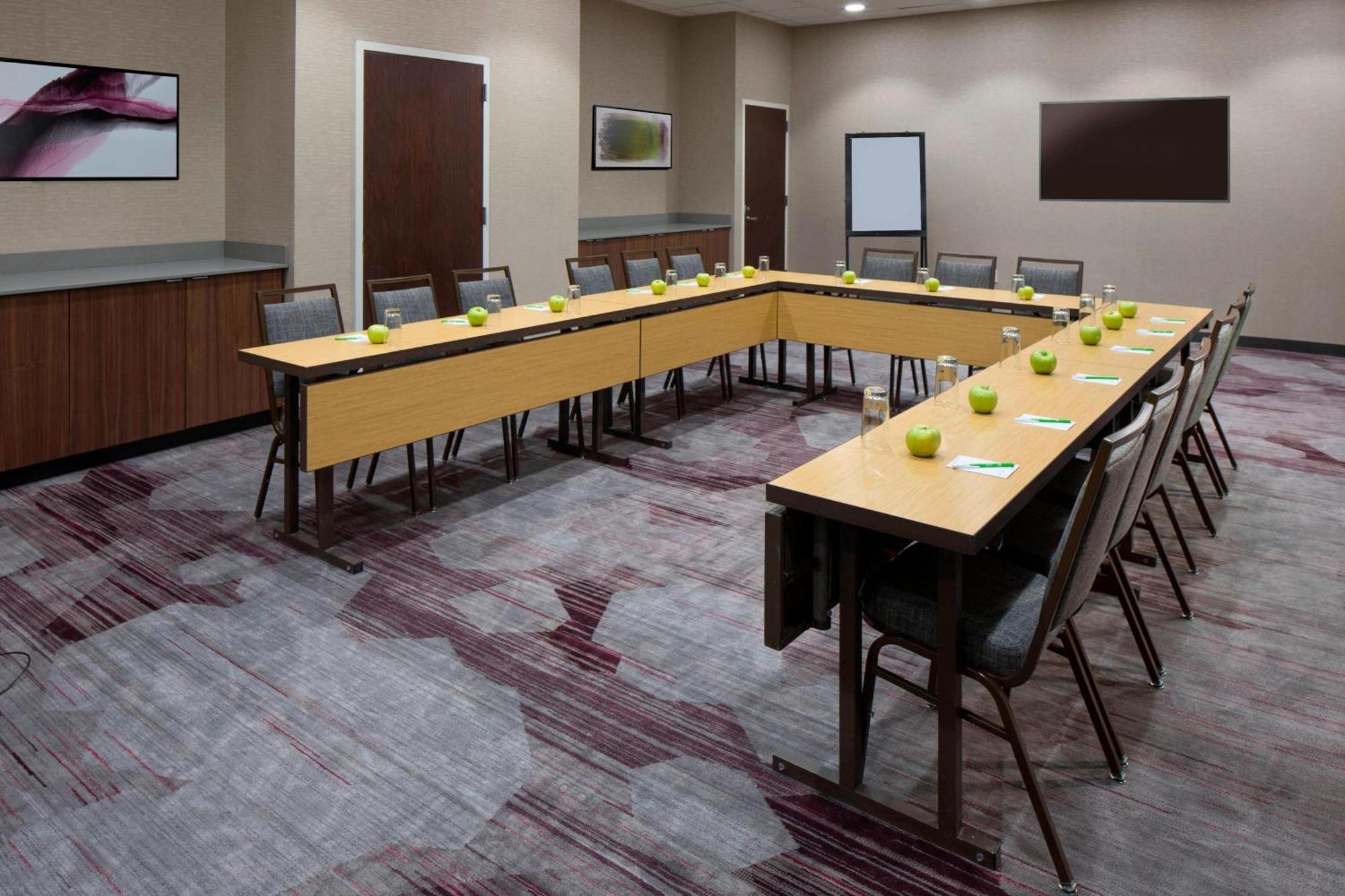 Courtyard By Marriott New Orleans Downtown Near The French Quarter Hotel Екстериор снимка