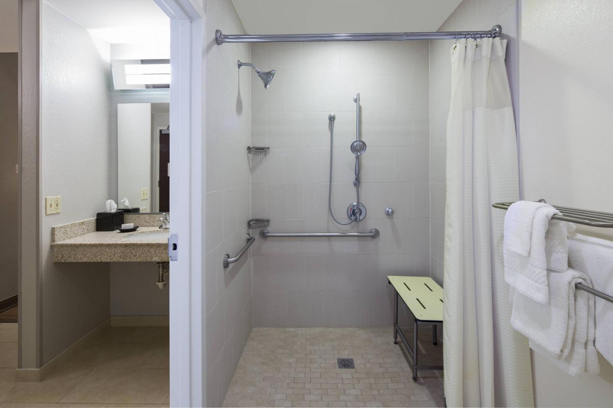 Courtyard By Marriott New Orleans Downtown Near The French Quarter Hotel Екстериор снимка