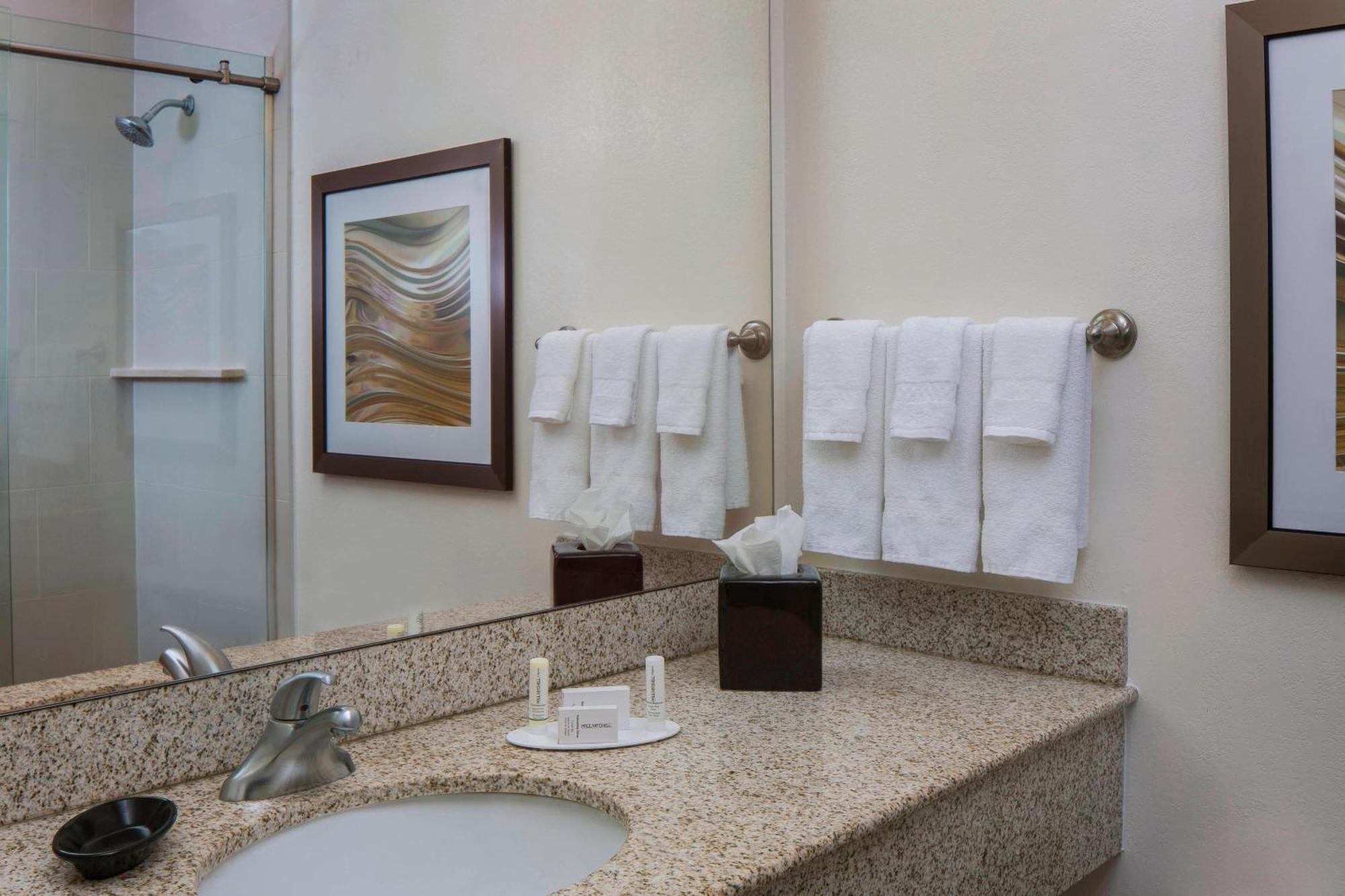 Courtyard By Marriott New Orleans Downtown Near The French Quarter Hotel Екстериор снимка
