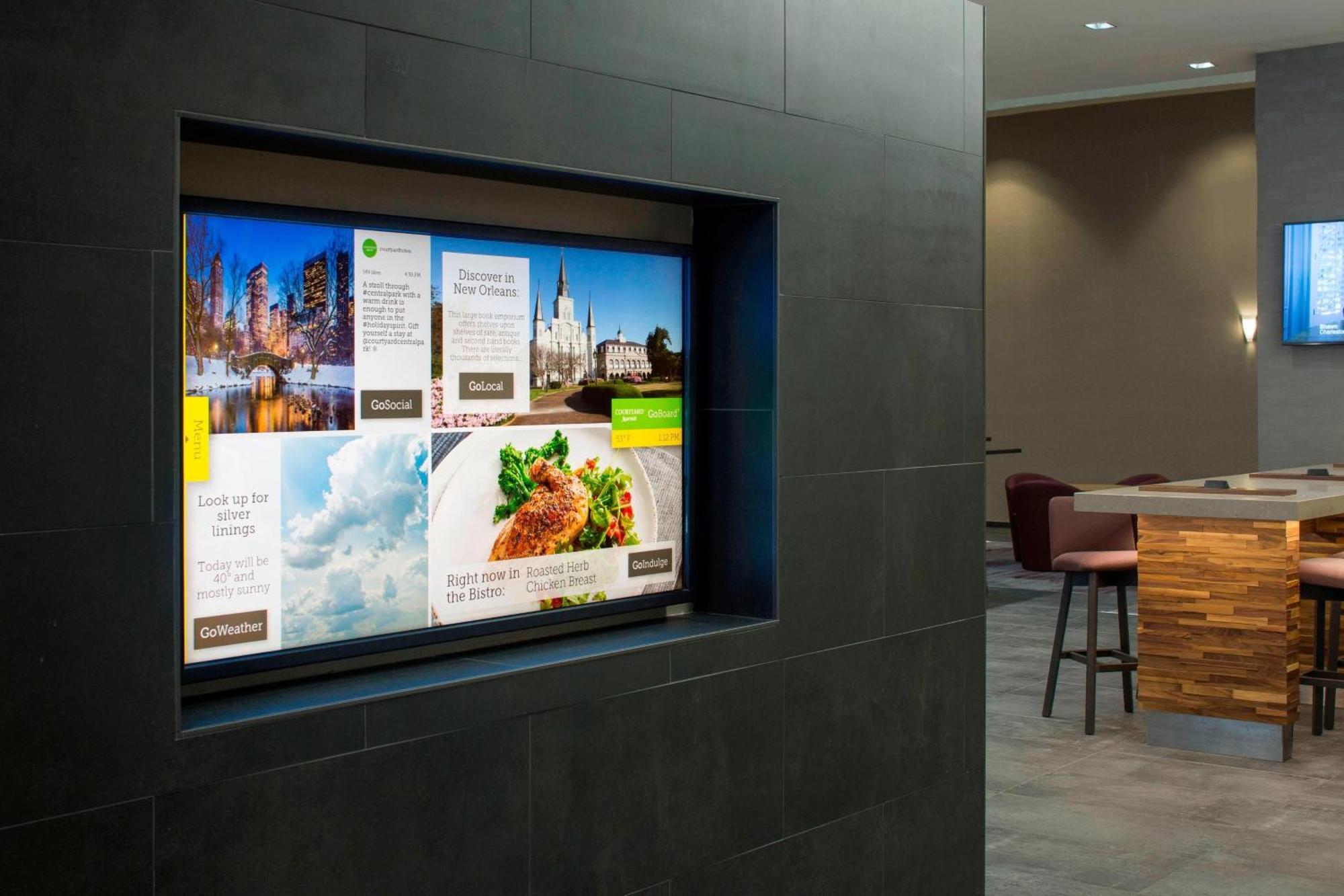 Courtyard By Marriott New Orleans Downtown Near The French Quarter Hotel Екстериор снимка