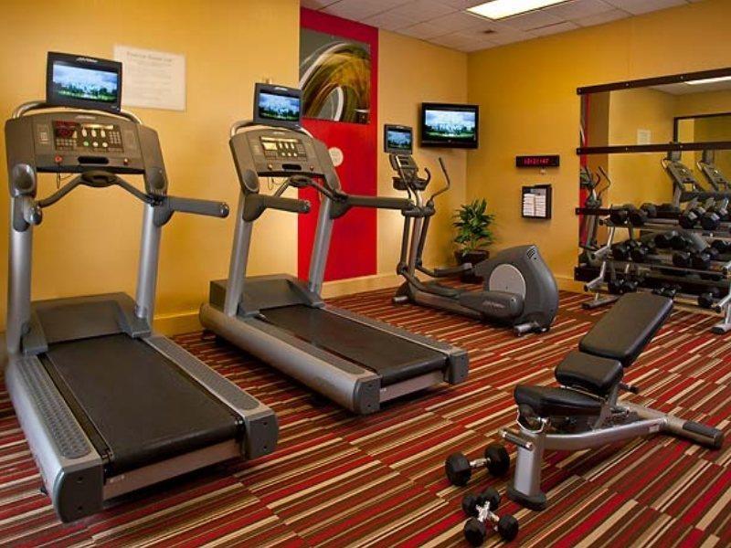 Courtyard By Marriott New Orleans Downtown Near The French Quarter Hotel Екстериор снимка